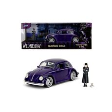 Wednesday 1/24 Car Model with Figure - Wednesday Addams & Volkswagen Beetle