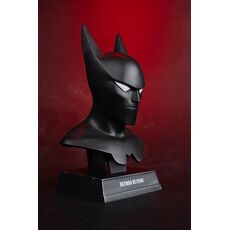Mini Replika DC Direct (Batman Beyond) 1/3 - Batman Cowl- 10 image