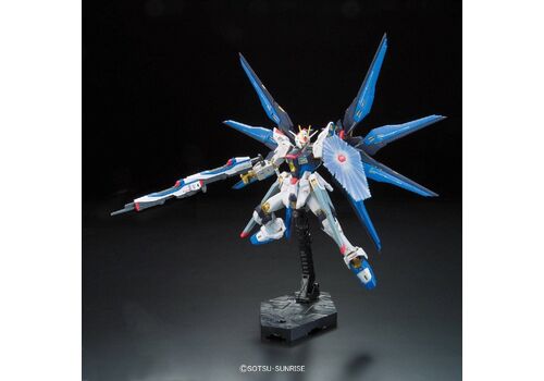 Model figurki GUNDAM RG 1/144 Strike Freedom Gundam- 5 image