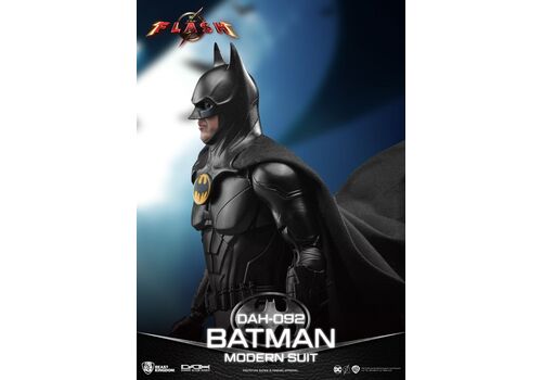 The Flash Dynamic 8ction Heroes Action Figure 1/9 - Batman (Modern Suit)- 5 image