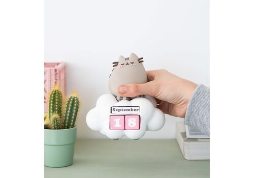 Pusheen Figural Calendar - Perfect Love- 7 image