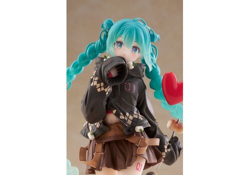 Hatsune Miku (Outdoor Spring Ver.) Figure- 7 image