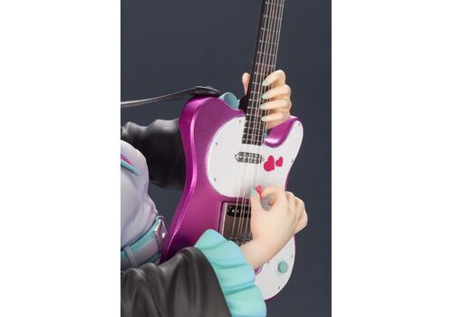 Hatsune Miku Bishoujo Remix 1/7 Statue- 8 image