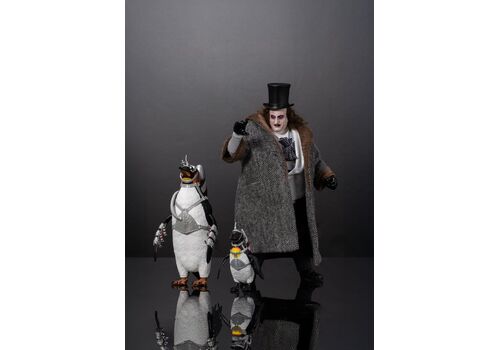 Batman Returns Dynamic 8ction Heroes 1/9 Action Figure - The Penguin SP- 5 image